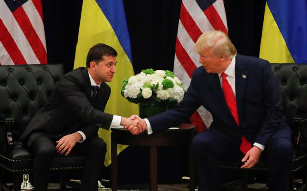 Donald Trump durante conferência