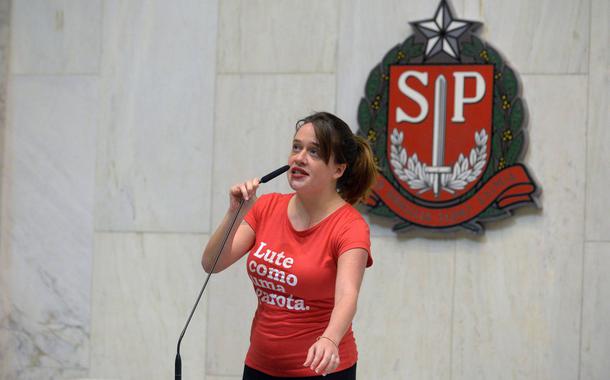 Deputada estadual Isa Penna (PCdoB-SP)