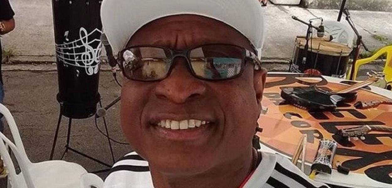 Dez militares são presos após carro ser fuzilado com 80 tiros no Rio