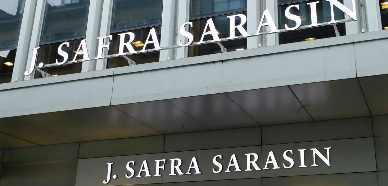 Fachada banco Safra Sarasin em Genebra, Suíça