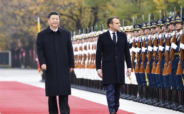 Xi Jinping e Emmanuel Macron