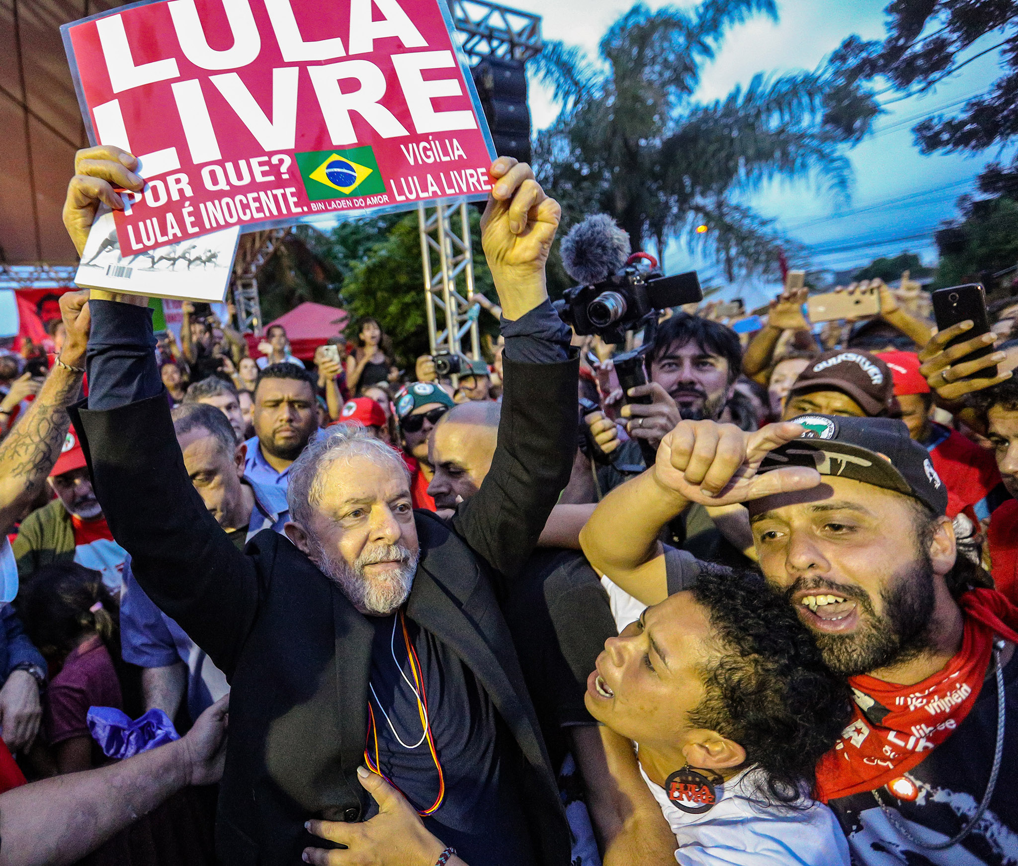 Lula na vigília em Curitiba