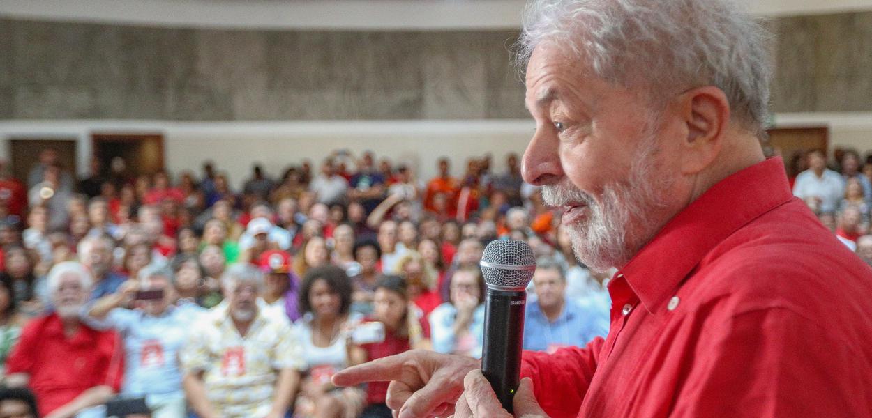 Ex-presidente Lula na reunião da Executiva Nacional do PT em Salvador (Foto: Ricardo Stuckert) Ex-presidente Lula na reunião da Executiva Nacional do PT em Salvador