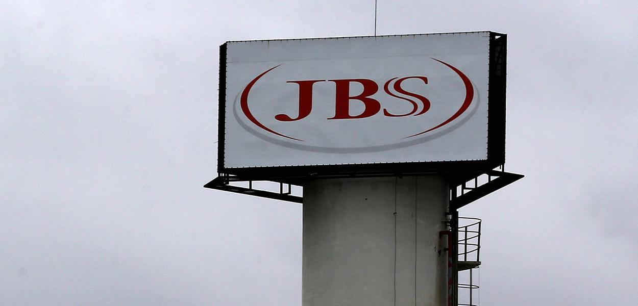 Logo da JBS é visto em unidade na cidade de Jundiaí­.