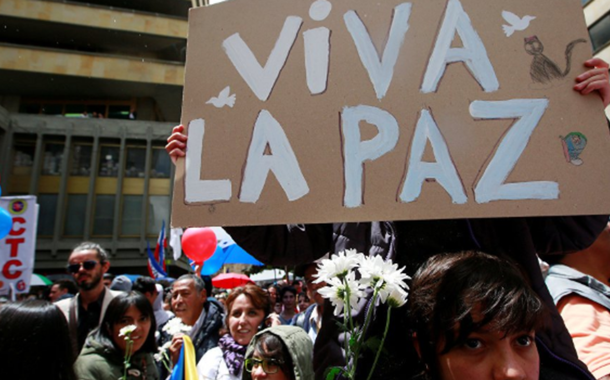 População colombiana quer mudanças e paz