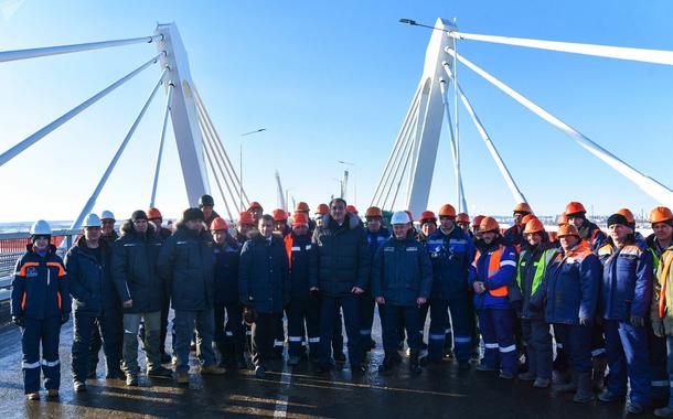 Ponte que une Rússia e China