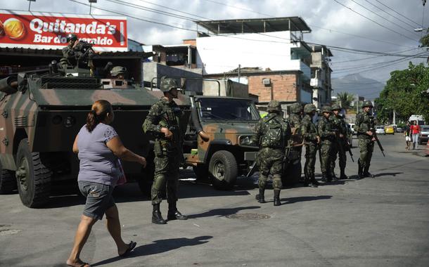 Exército no Complexo da Maré