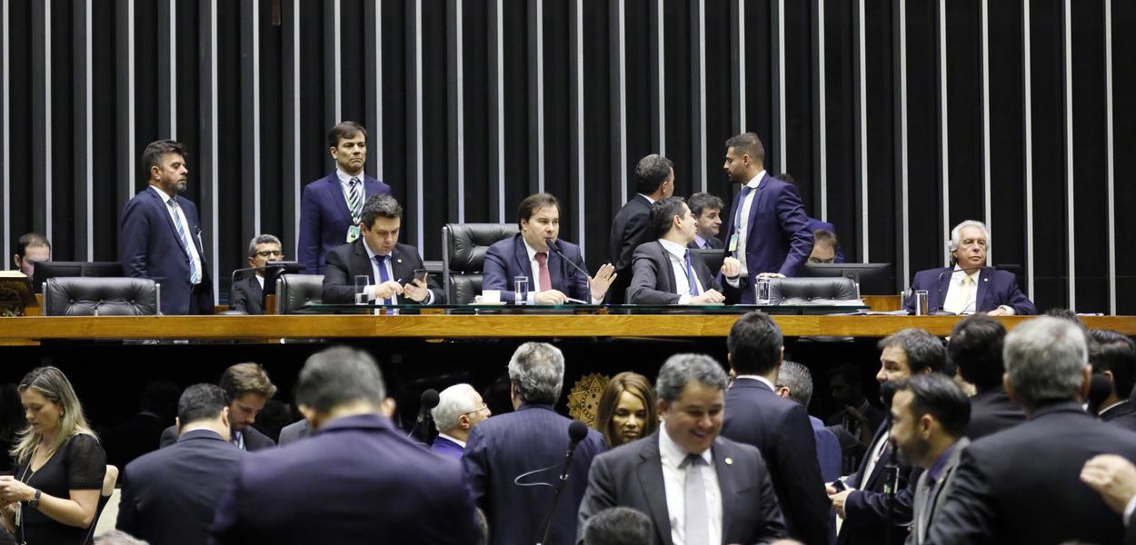 Câmara analisa marco legal do saneamento