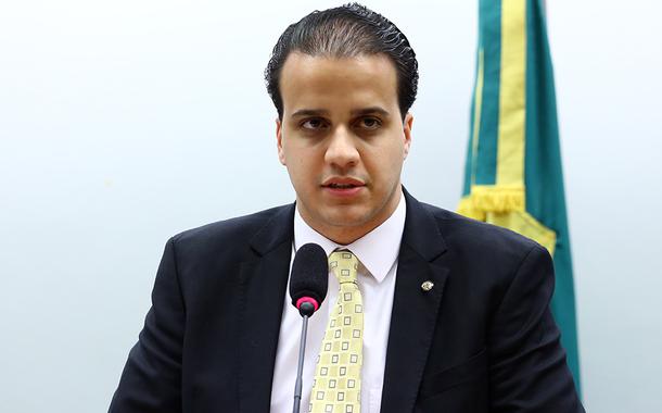 Dep. Lucas Gonzalez (NOVO-MG)