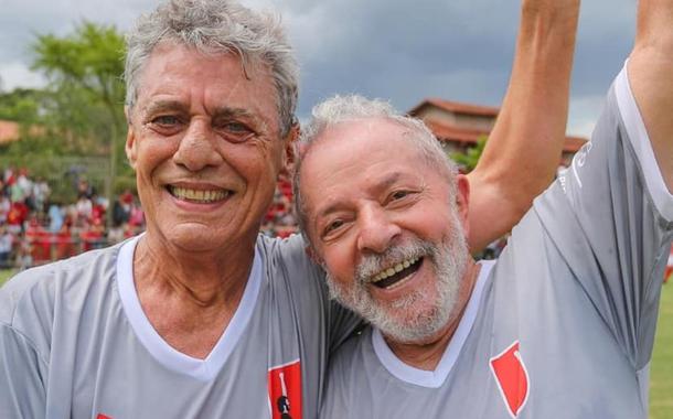 Chico Buarque e o ex-presidente Luiz Inácio Lula da Silva