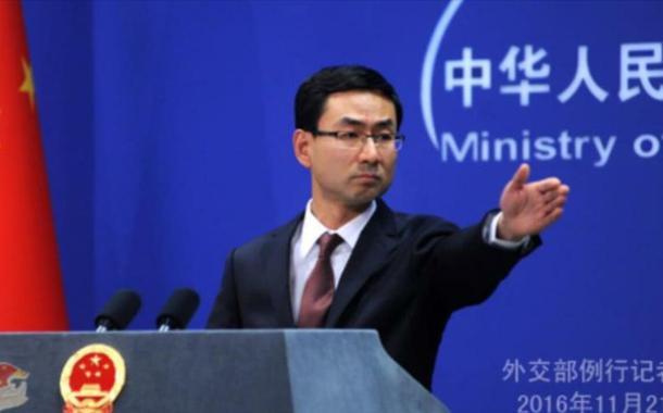 Geng Shuang, porta-voz-chinês, em coletiva de imprensa