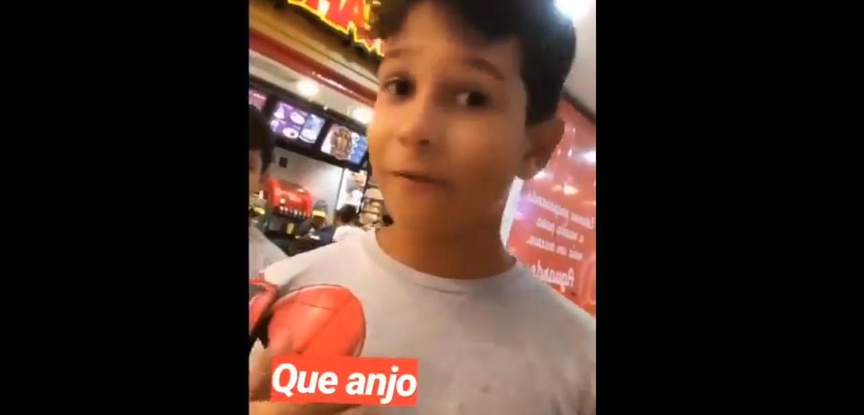 Criança no Shopping Pátio Maceió (Foto: Reprodução) Criança no Shopping Pátio Maceió