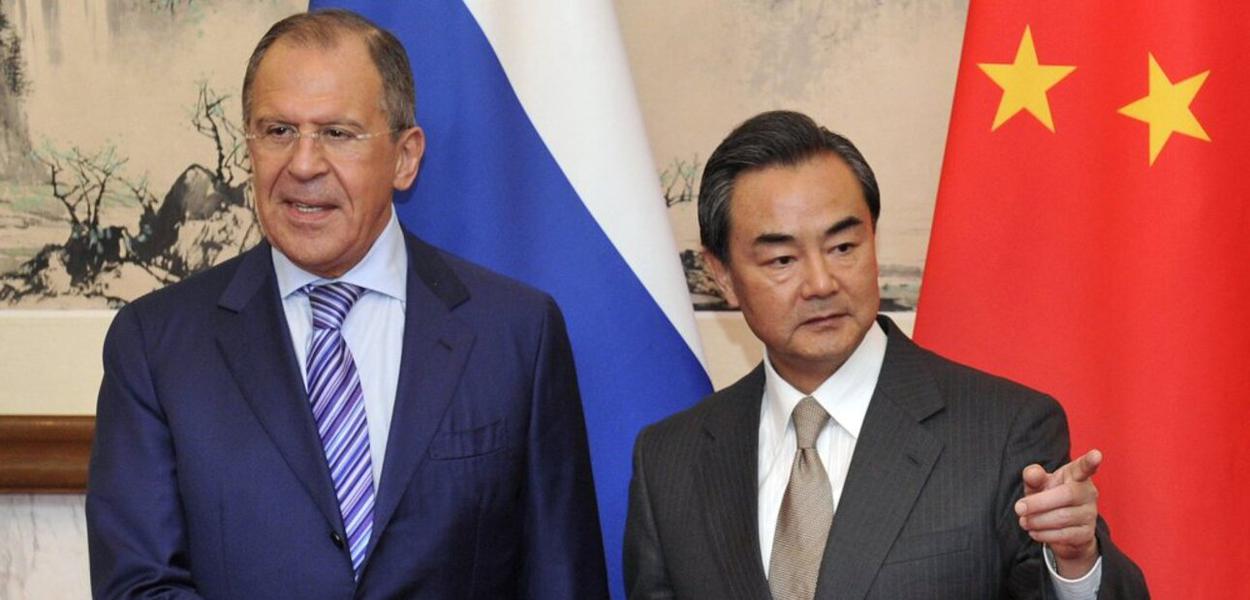 Sergei Lavrov e Wang Yi