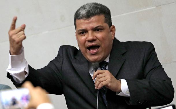 Luis Parra