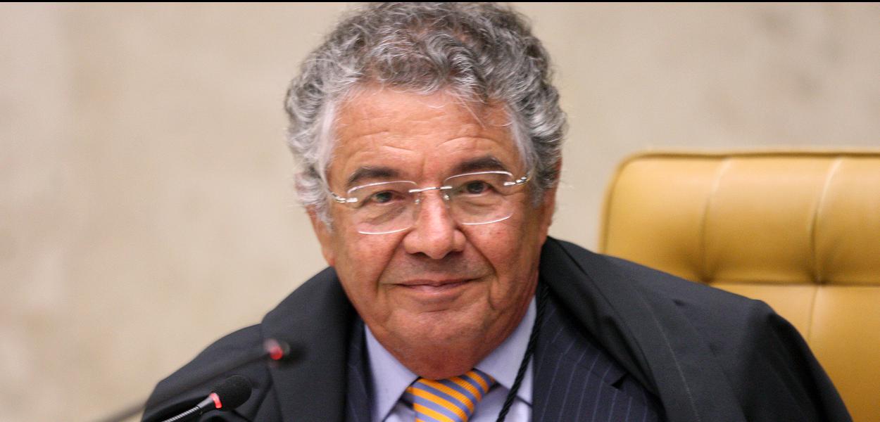 Ministro Marco Aurélio durante sessão de encerramento do ano forense no STF.