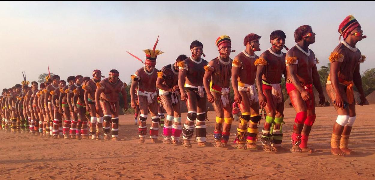 Festividades de povos do Xingu.