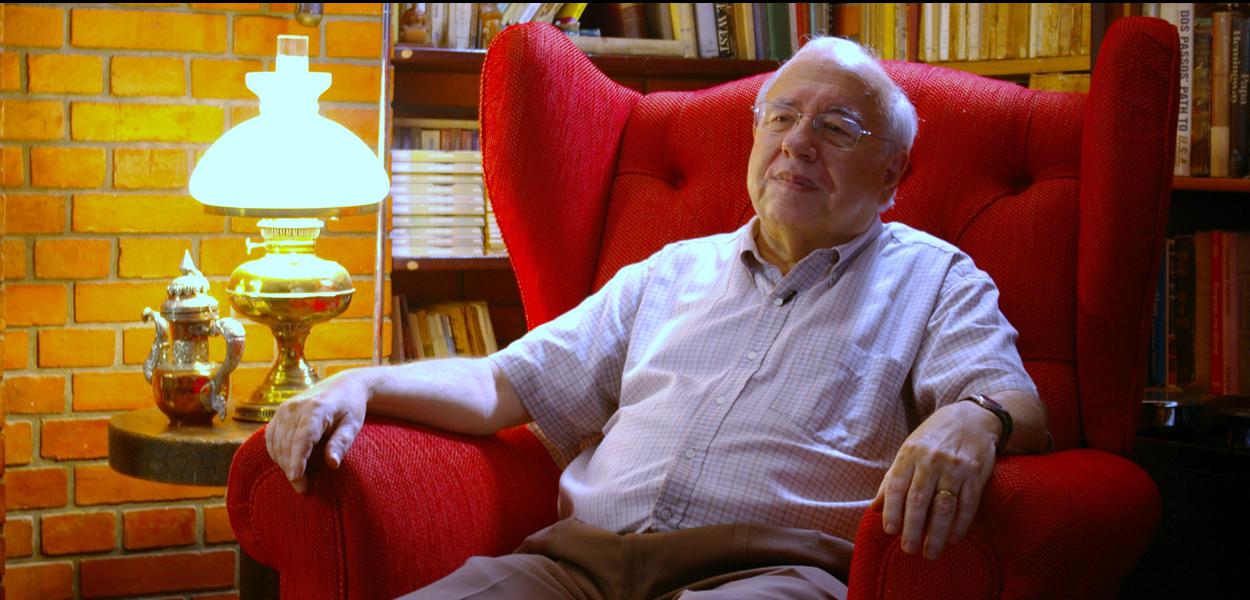 Veríssimo: estamos em um retrocesso em todos os sentidos