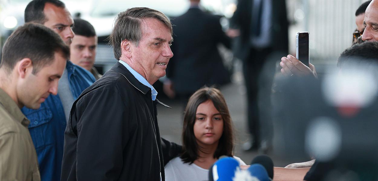 O Presidente Jair Bolsonaro e sua filha Laura