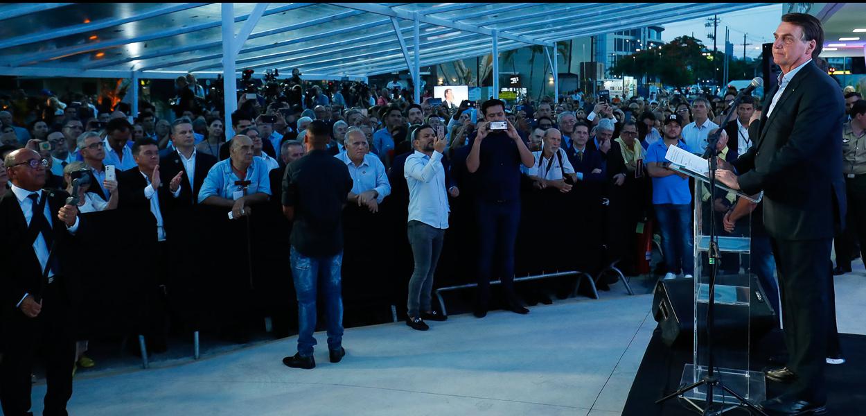 Jair Bolsonaro durante inauguração em Santos (SP)