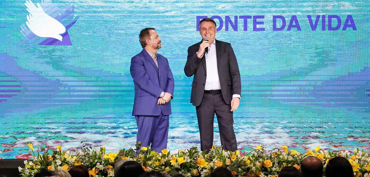 Culto Especial de Celebração de 25 anos da Igreja Fonte da Vida com Bolsonaro