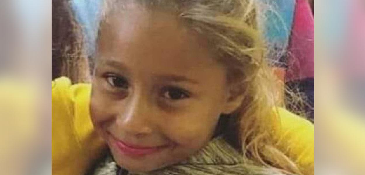 A menina Emanuelle, que foi morta a facadas em Chavantes, no interior de SP