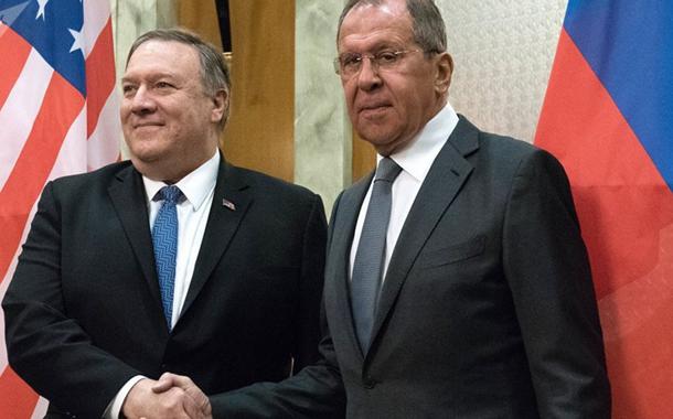 Mike Pompeo e Sergei Lavrov