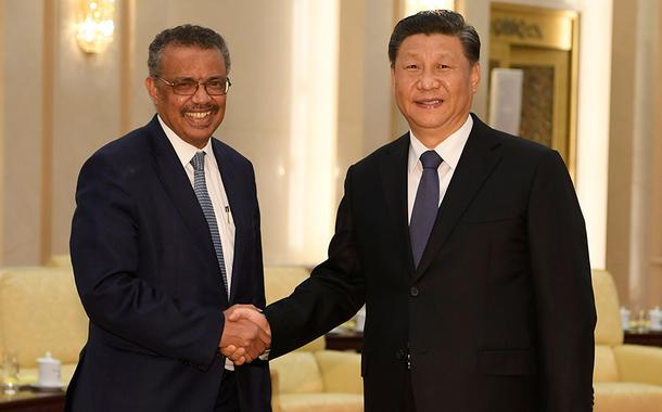 Presidente da China, Xi Jinping, e diretor-geral da OMS, Tedros Adhanom, em Pequim