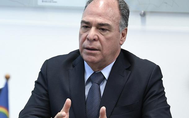 Líder do governo no Senado, senador Fernando Bezerra Coelho (MDB-PE), concede entrevista coletiva para fazer balanço do ano legislativo.