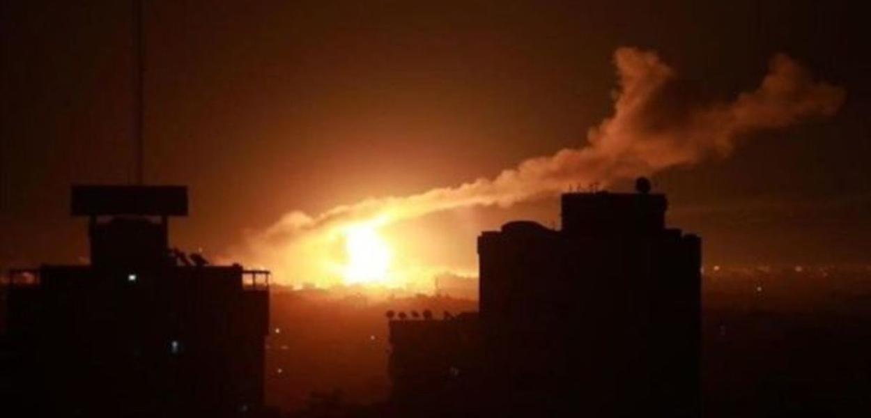 Israel ataca Faixa de Gaza