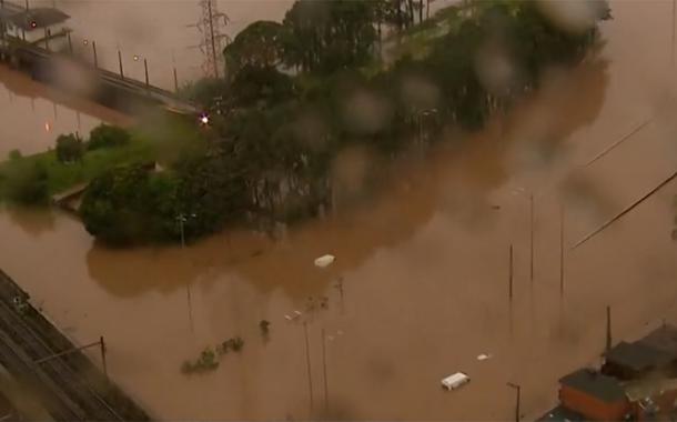 Alagamento na Marginal Tietê