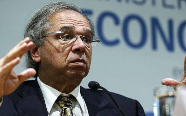 Paulo Guedes sofre processo de fritura