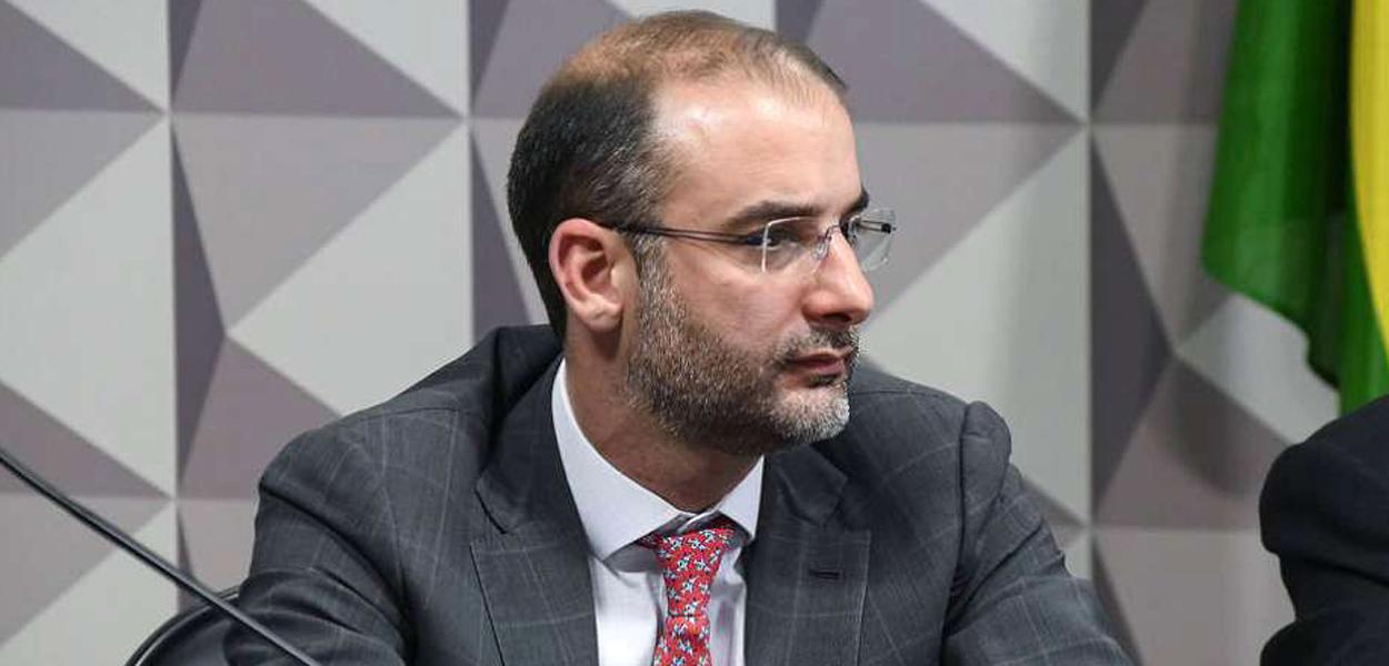 Advogado que assessorou Guedes.