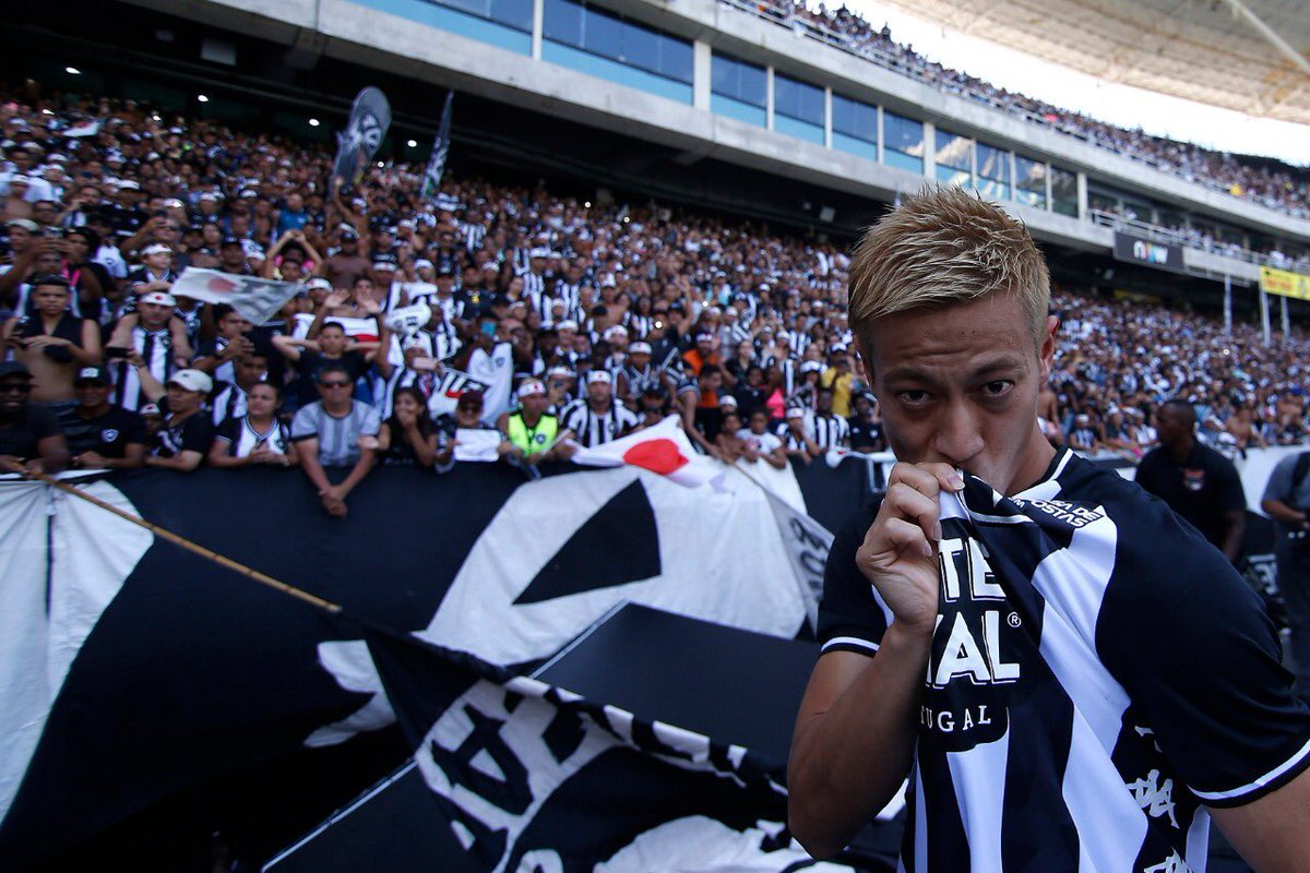 Jogador Honda, do Botafogo