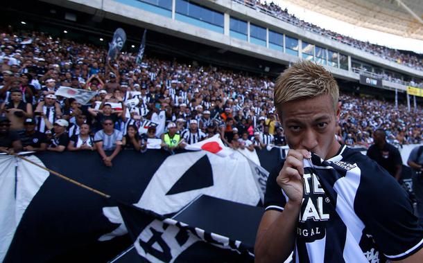 Jogador Honda, do Botafogo