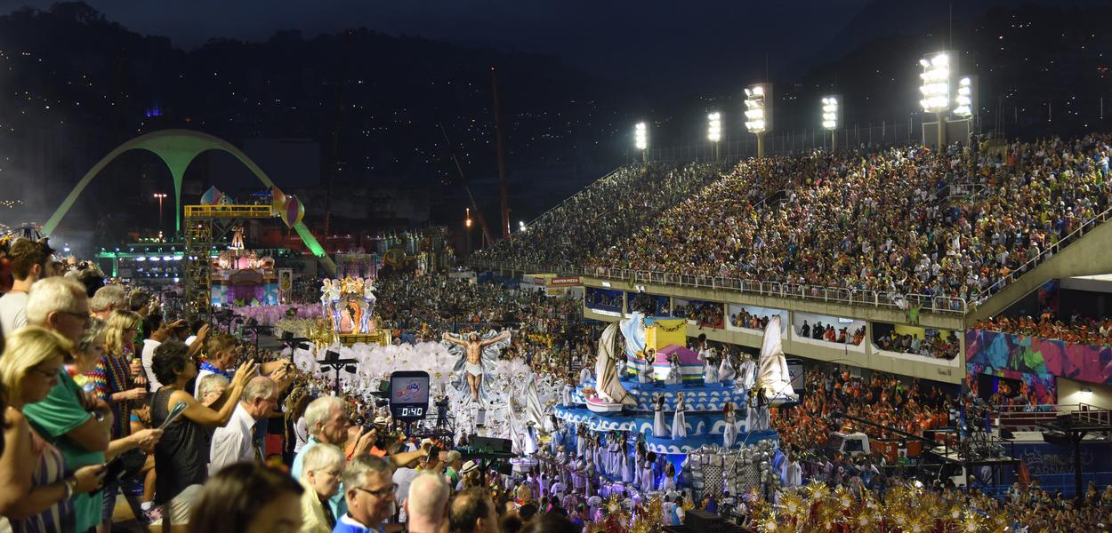  28/07/2017- Rio de Janeiro- RJ, Brasil- Carnaval 2017 – Desfile na Sapucaí –Carnaval 2017 - Desfile na Sapucaí - Mangueira - Grupo Especial - Foto: Alexandre Macieira /Riotur