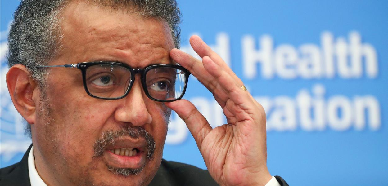 O diretor-geral da OMS, Tedros Adhanom Ghebreyesus, alerta mais prejuízos causados pelo coronavírus