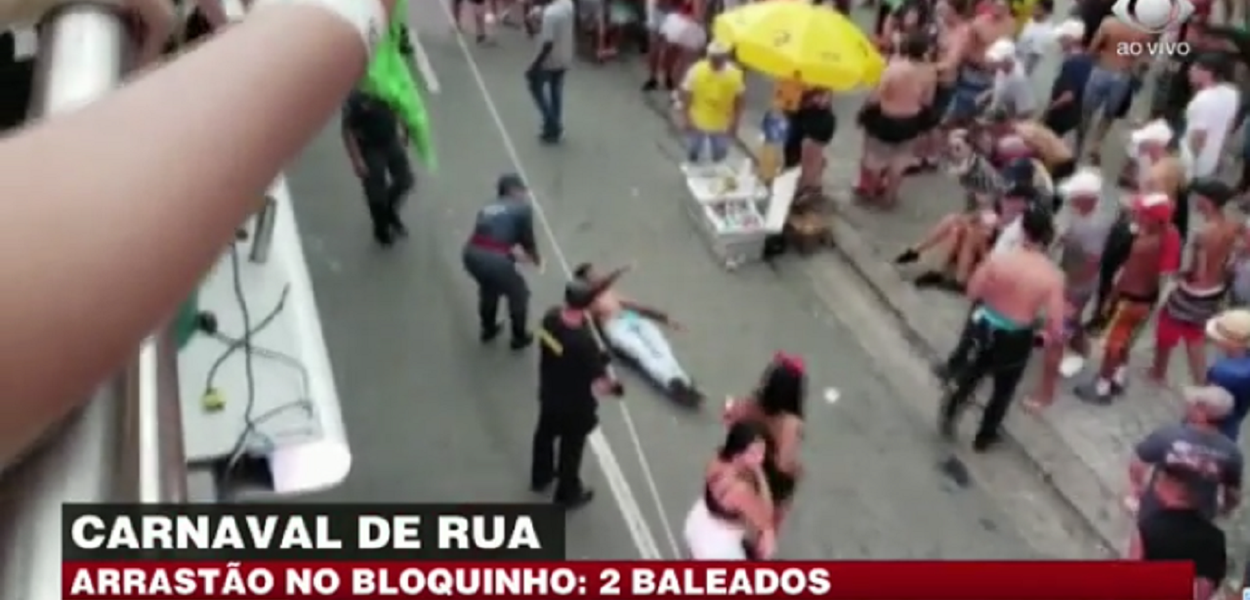 Folião armado