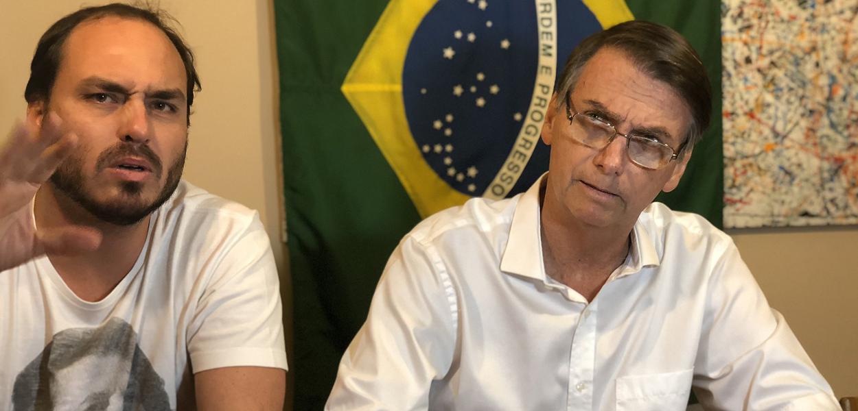 Carlos e Jair Bolsonaro