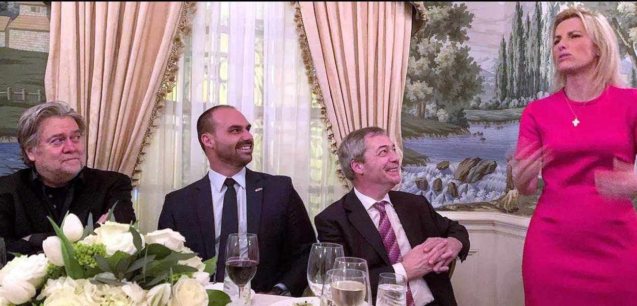 Jantar promovido por Bannon com lideranças da extrema-direita.