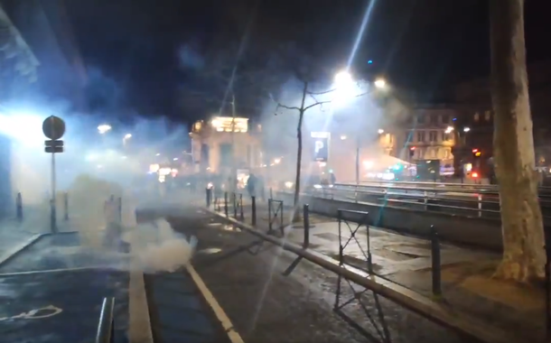 Repressão policial em protesto contra a Reforma da Previdência, na França
