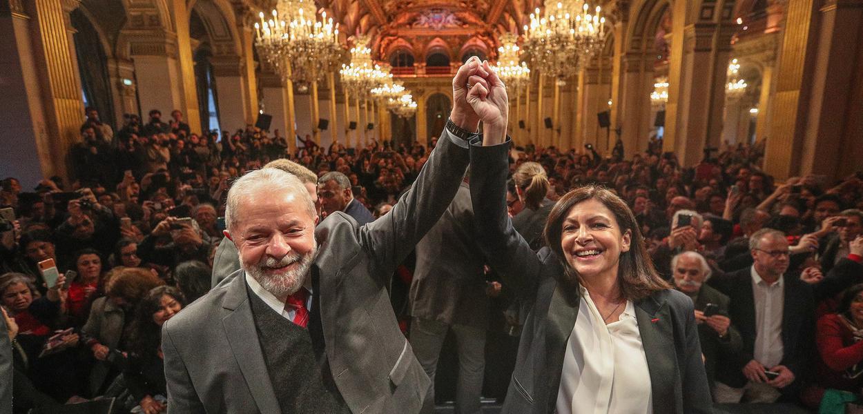 Lula e Anne Hidalgo em Paris