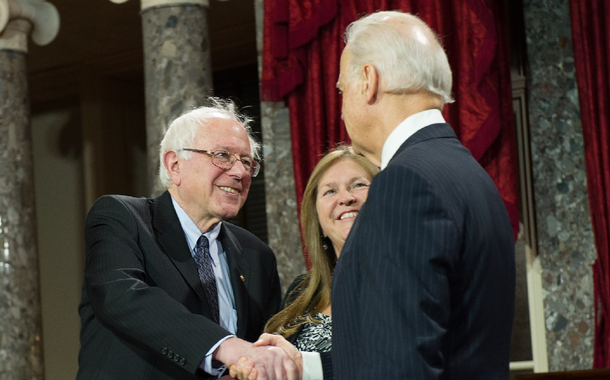BERNIE SANDERS E JOE BIDEN