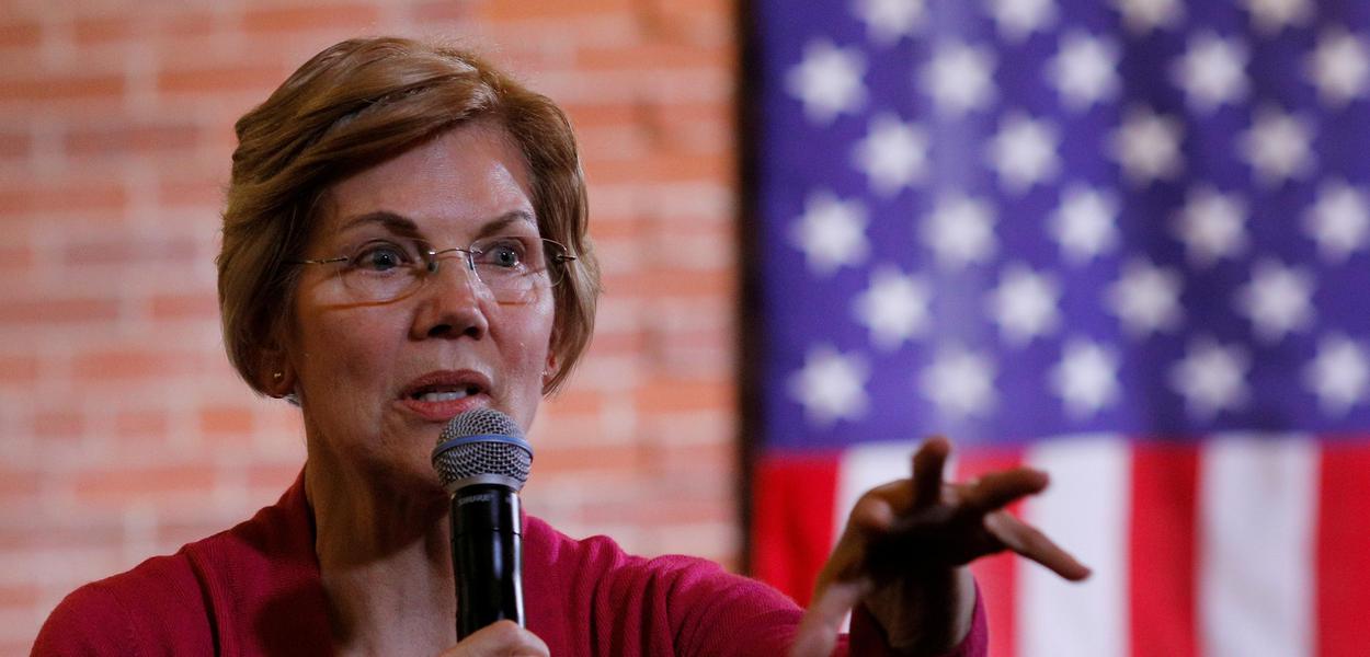 Ainda não está claro se a parlamentar apoiará Bernie Sanders ou Joe Biden