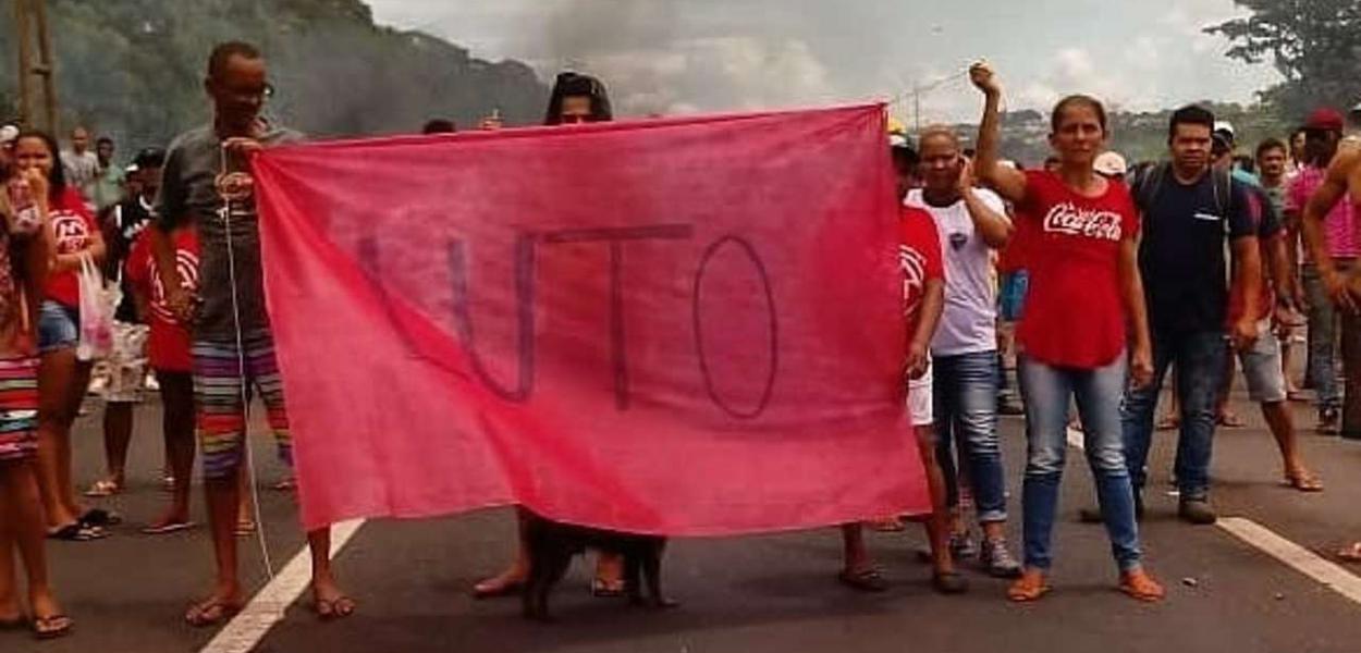Manifestação de militantes do MTST