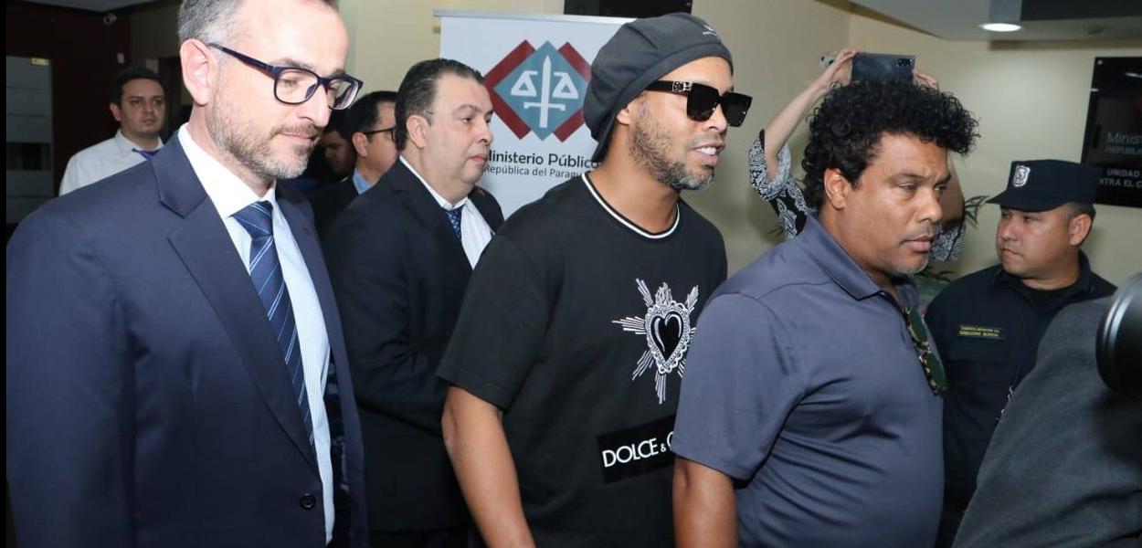 Assunção (05/03/2020) - Ronaldinho deu uma declaração investigativa à Unidade Tributária do Crime Organizado