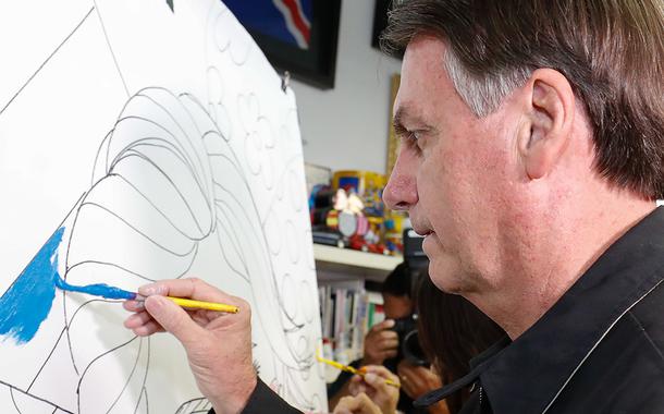 Bolsonaro colore quadro feito por Romero Britto da primeira-dama, Michelle