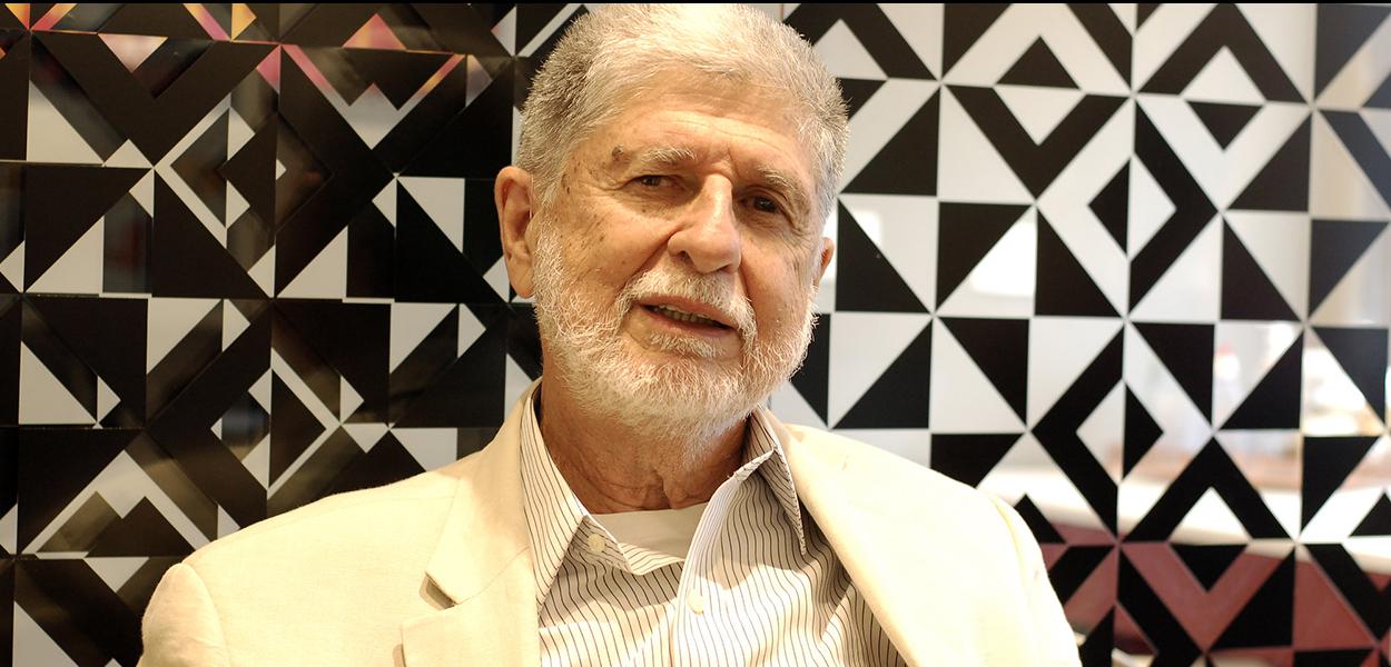 Celso Amorim, sobre acordo com EUA: "vamos ter o direito de comprar ferro velho deles".