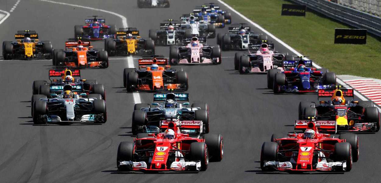 Hamilton vence GP dos EUA e é tricampeão mundial de F1