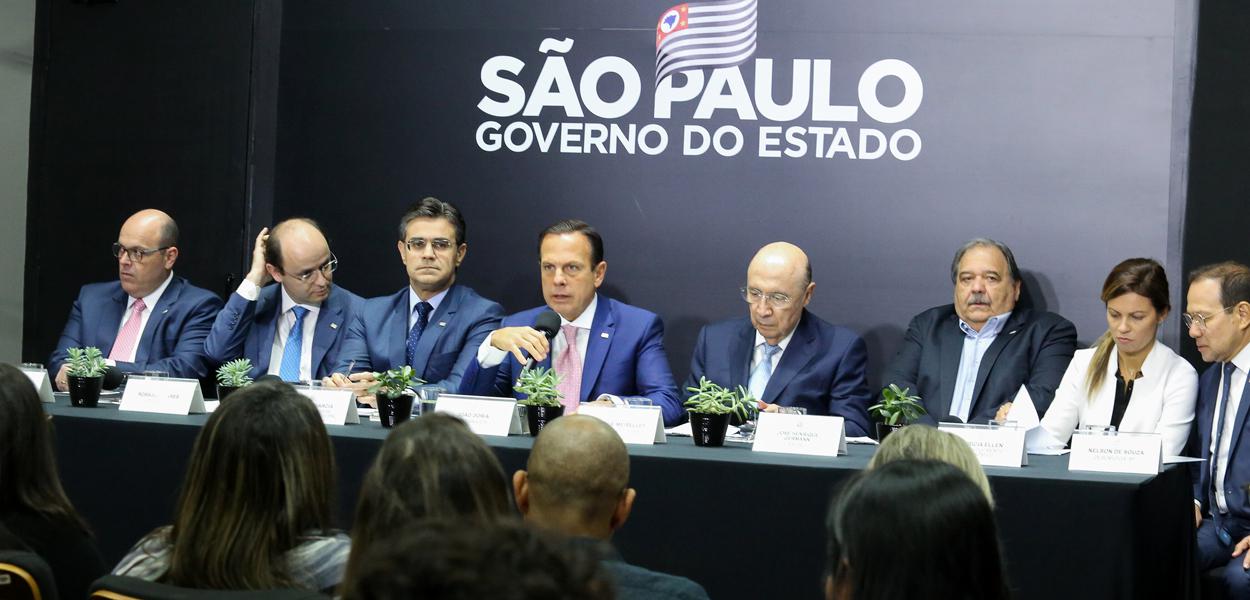 Governo de São Paulo suspende aulas gradualmente a partir de segunda.