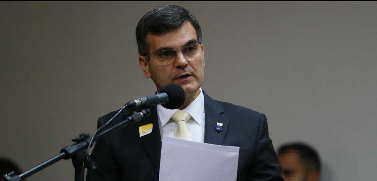 Presidência da Apex será ocupada por militar, confirma Bolsonaro